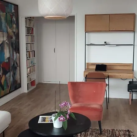 Bright Flat With Uninterrupted Views In 13th Apartman Párizs