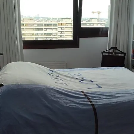 Apartman Bright Flat With Uninterrupted Views In 13th *